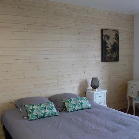 Chambres D'Hote Le Breuil 萨尔拉拉卡内达 外观 照片