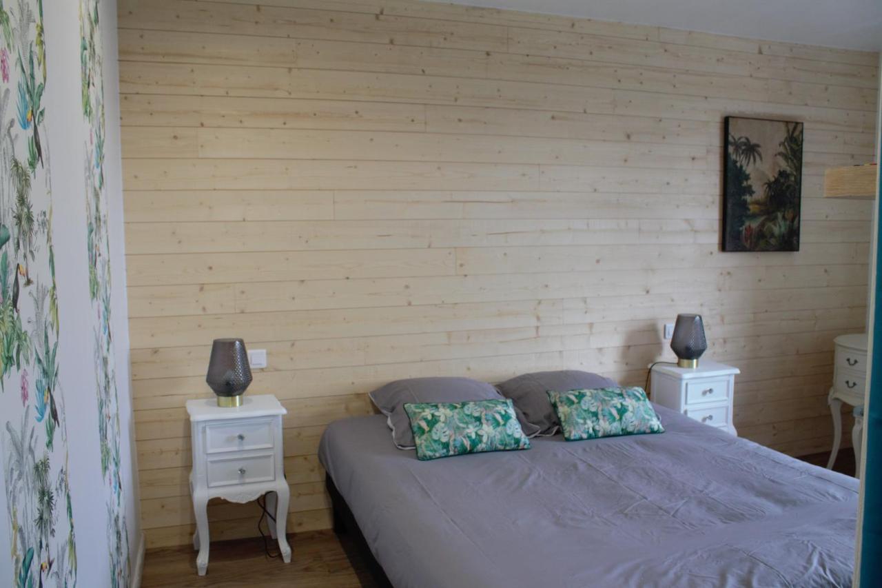 Chambres D'Hote Le Breuil 萨尔拉拉卡内达 外观 照片