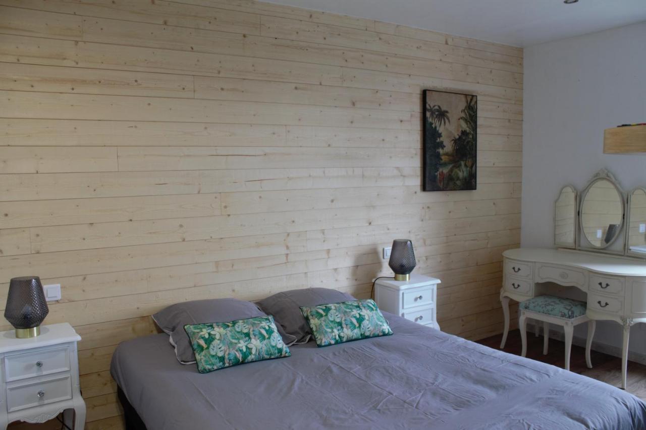 Chambres D'Hote Le Breuil 萨尔拉拉卡内达 外观 照片