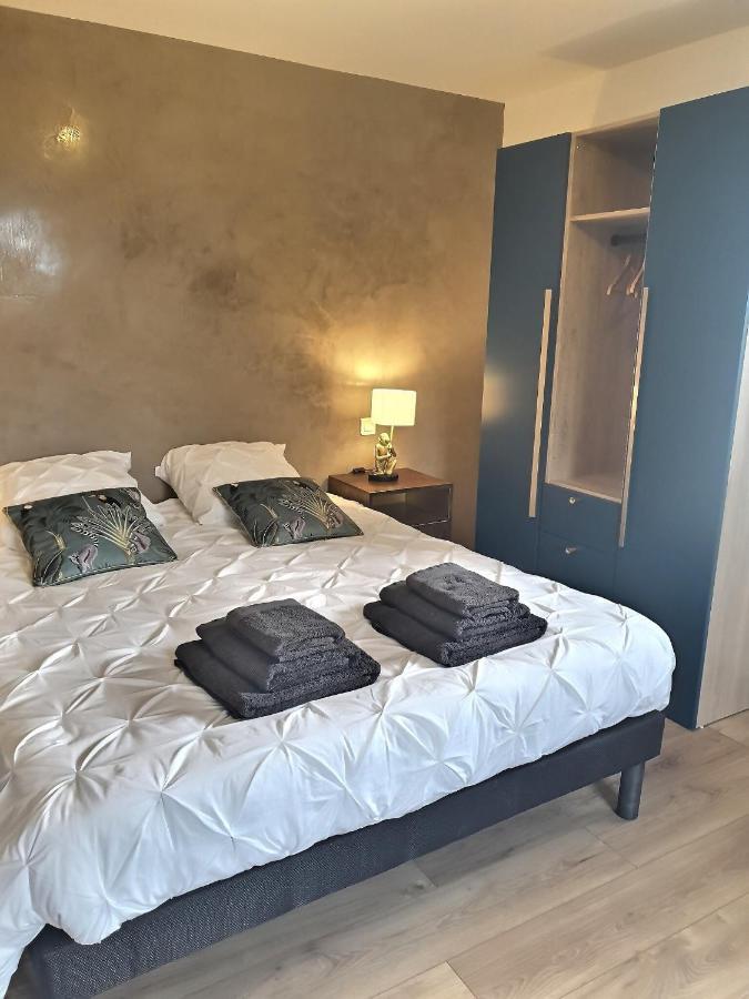 Chambres D'Hote Le Breuil 萨尔拉拉卡内达 外观 照片