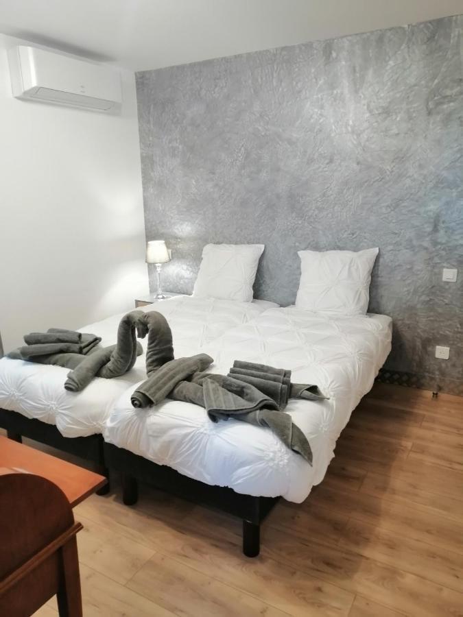 Chambres D'Hote Le Breuil 萨尔拉拉卡内达 外观 照片